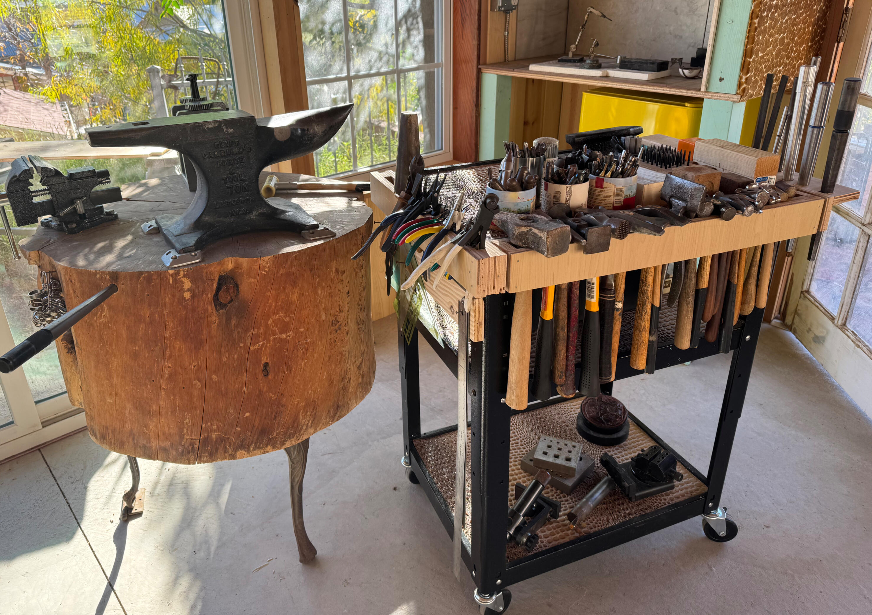 Hammering area